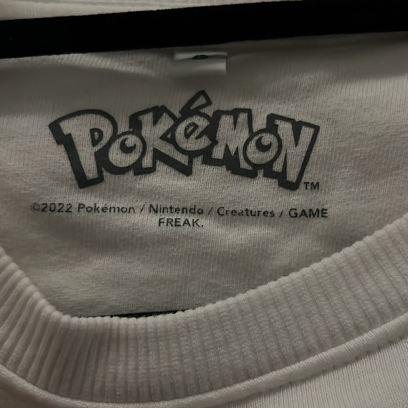 POKEMON EEVEE EVOLUTION SWEATER - CHRISTMAS SPECIAL - Picture 5 of 5